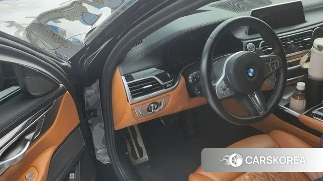 BMW 7 Series (G11) 2021 Черный из Кореи, фото 2