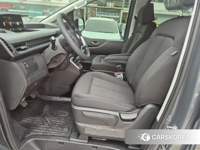 Hyundai Staria 2024 Серый из Кореи, фото 2