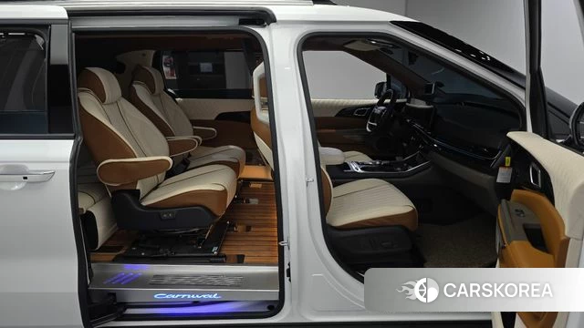 Kia The New Carnival 4th Generation 2025 Белый из Кореи, фото 2