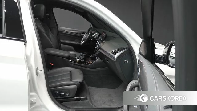 BMW X4 (G02) 2025 Белый из Кореи, фото 2