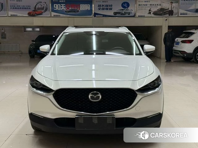 Mazda CX-30 2023 Белый из Китая, фото 2
