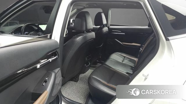 Kia Seltos 2021 Белый из Кореи, фото 2