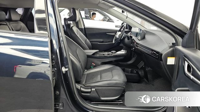 Kia EV6 2021 Синий из Кореи, фото 2
