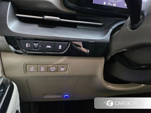 Kia Carnival 4th generation 2022 Черный из Кореи, фото 2