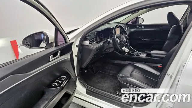 Kia K5 3rd generation 2020 Белый из Кореи, фото 2