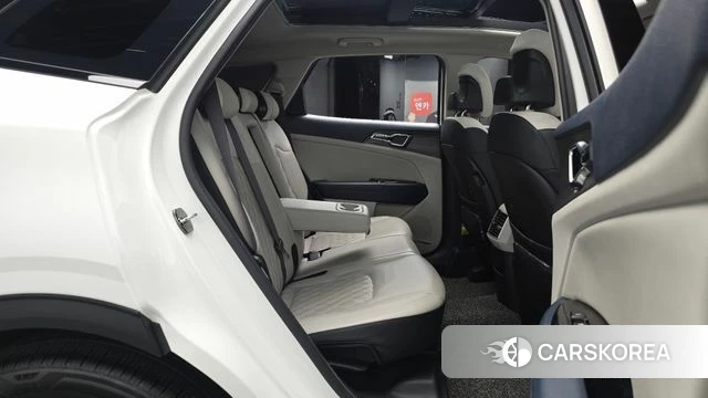 Kia Sportage 5th Generation 2021 Белый из Кореи, фото 2