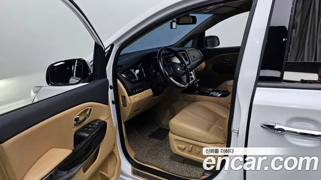 Kia The New Carnival 2019 Белый из Кореи, фото 2