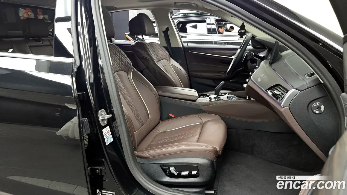 BMW 5 Series (G30) id 2186542 из Кореи 2