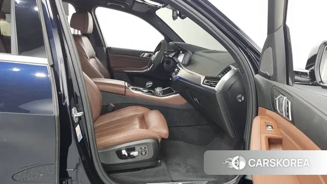 BMW X5 (G05) 2020 Черный из Кореи, фото 2