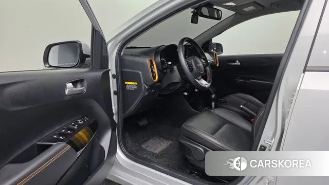 Kia Morning Urban (JA) 2022 Серебряный из Кореи, фото 2