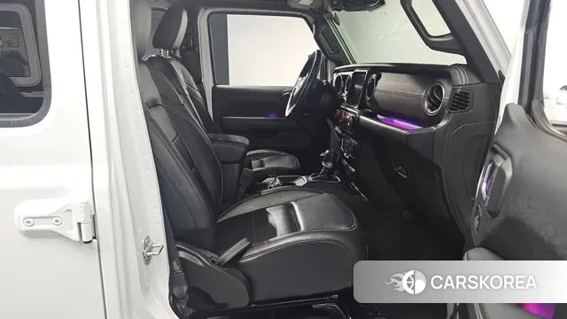 Jeep Wrangler (JL) 2019 Белый из Кореи, фото 2