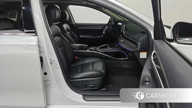 Hyundai The New Grandeur IG Hybrid 2021 Белый из Кореи, фото 2