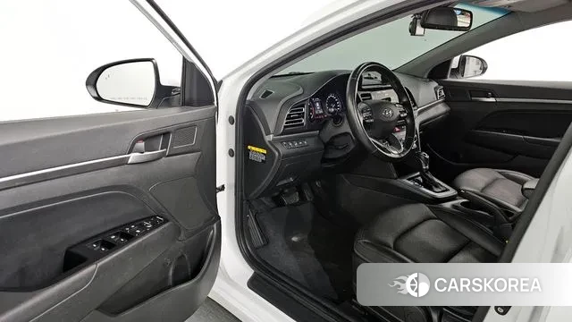 Hyundai The New Avante AD 2019 Белый из Кореи, фото 2