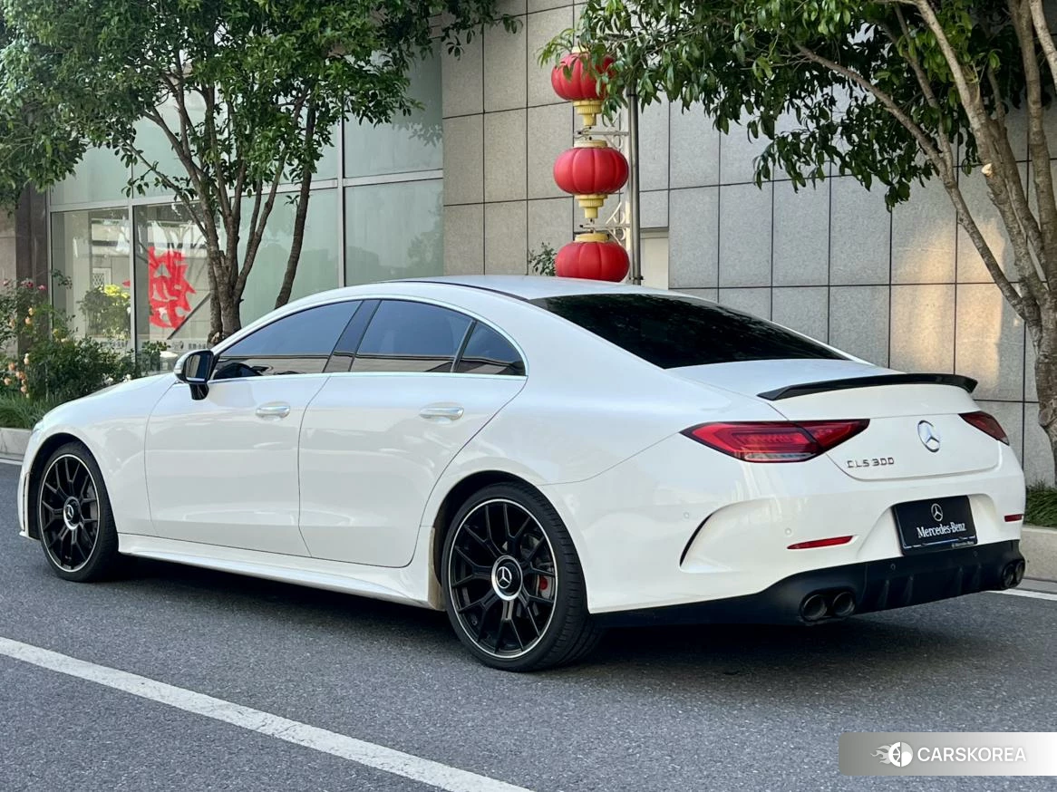 Mercedes-Benz CLS 2020 Белый из Китая, фото 2