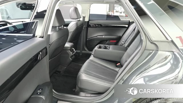 Hyundai Grandeur (GN7) 2023 Серый из Кореи, фото 2