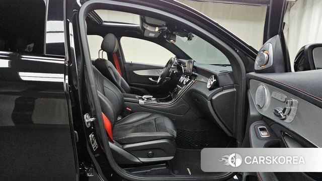 Mercedes-Benz GLC-Class X253 2019 Черный из Кореи, фото 2