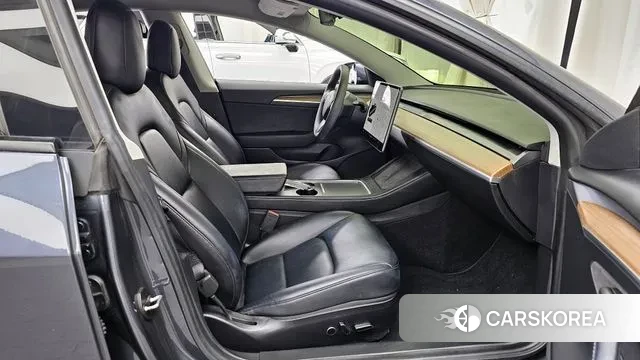 Tesla Model 3 2021 Серый из Кореи, фото 2