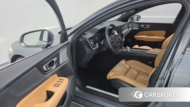Volvo S60 3rd generation 2020 Серый из Кореи, фото 2