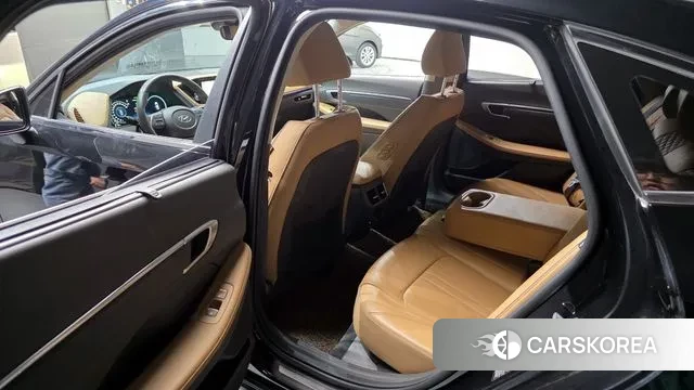 Hyundai Sonata (DN8) 2019 Черный из Кореи, фото 2