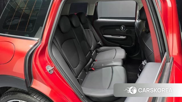 Mini Cooper S Clubman 2020 Красный из Кореи, фото 2