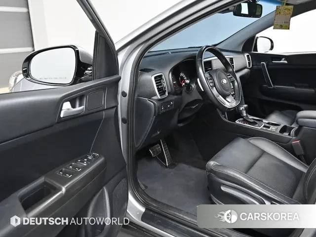 Kia Sportage The Bold 2021 Серебряный из Кореи, фото 2