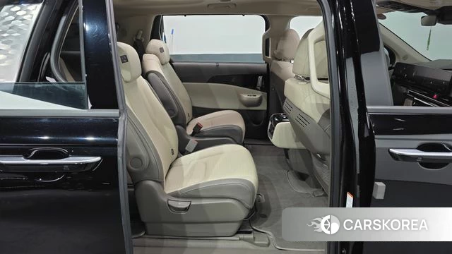 Kia The New Carnival 4th Generation 2024 Черный из Кореи, фото 2