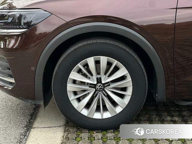 Volkswagen Weiran 2021 Коричневый из Китая, фото 2