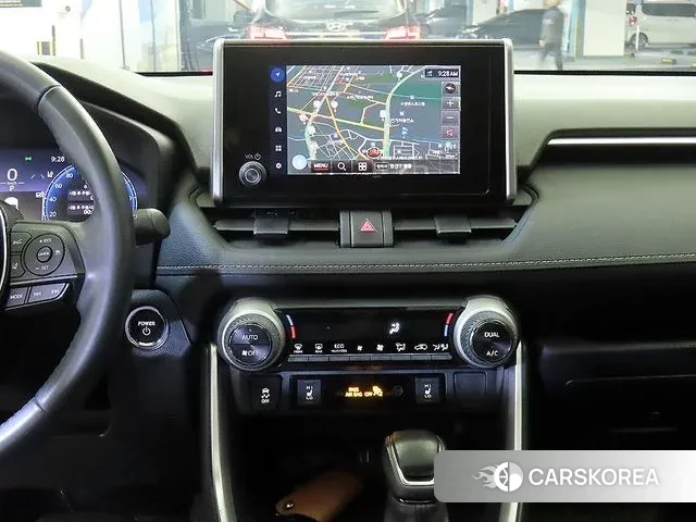 Toyota RAV4 5th Generation 2023 Белый из Кореи, фото 2