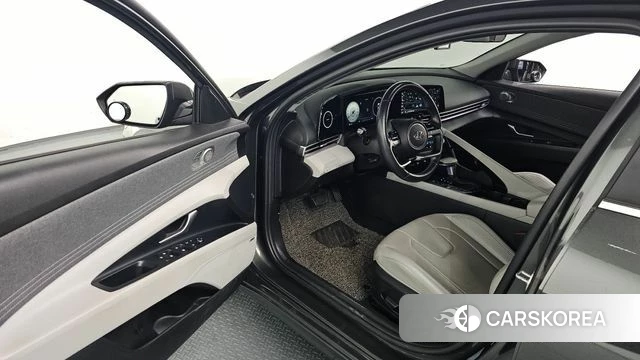 Hyundai Avante (CN7) 2022 Серый из Кореи, фото 2