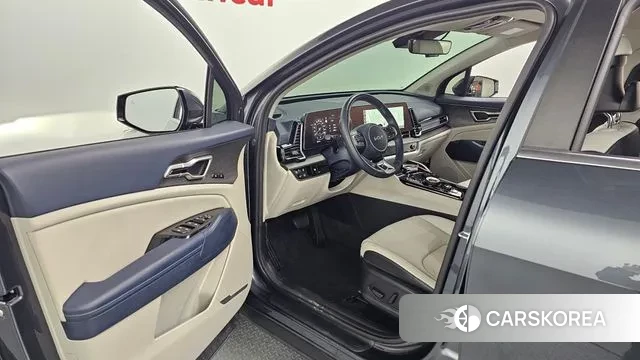 Kia Sportage 5th Generation Hybrid 2022 Серый из Кореи, фото 2