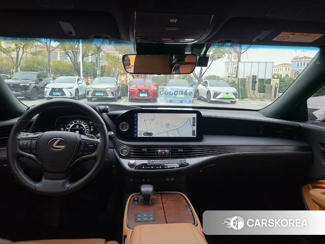 Lexus LS 2023 Черный из Китая, фото 2