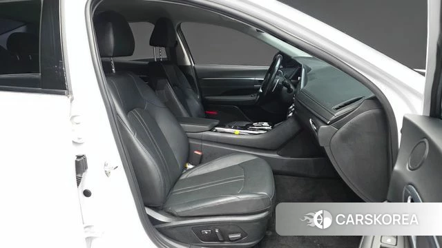 Hyundai Sonata (DN8) 2022 Белый из Кореи, фото 2