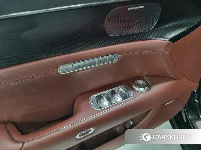 Genesis G90 (RS4) 2023 Черный из Кореи, фото 2