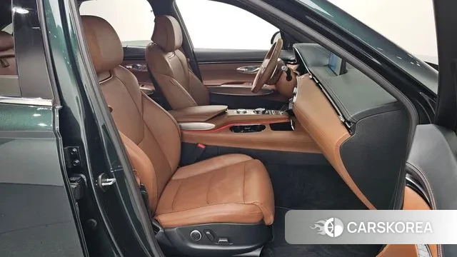 Genesis GV70 2021 Зеленый из Кореи, фото 2