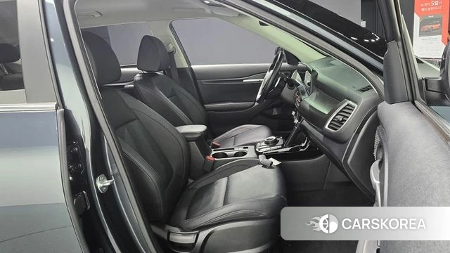 Kia The New Seltos 2023 Серый из Кореи, фото 2