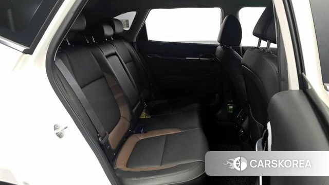 Kia Seltos 2022 Белый из Кореи, фото 2