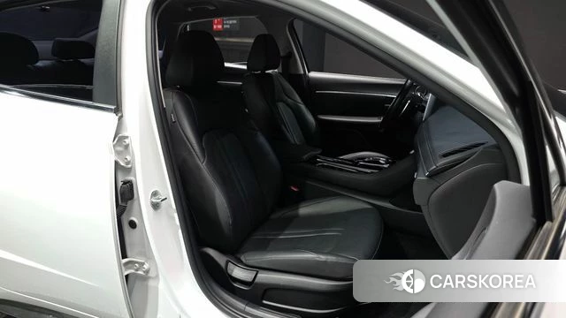 Hyundai Sonata (DN8) 2020 Белый из Кореи, фото 2