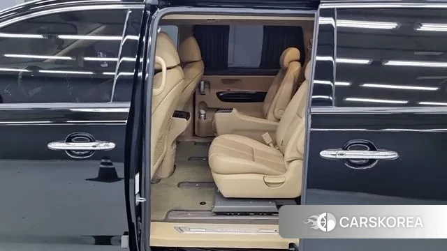 Kia The New Carnival 2018 Черный из Кореи, фото 2