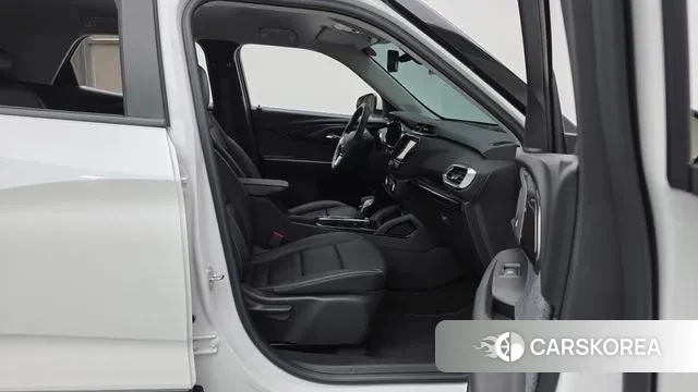 Chevrolet (GM Daewoo) Trailblazer 2022 Белый из Кореи, фото 2
