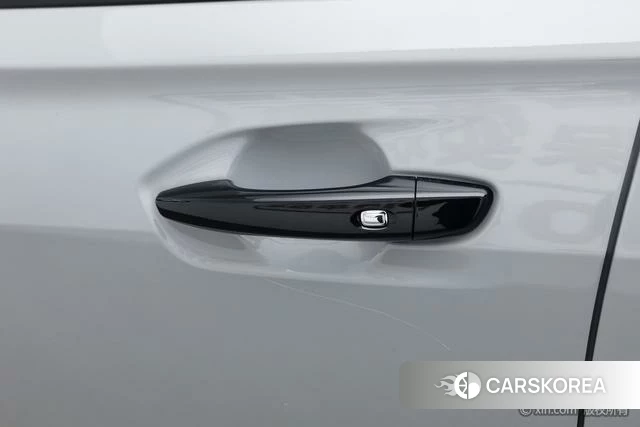 Dongfeng Fengshen Yi Hyun MAX 2022 Темно-серый из Китая, фото 2