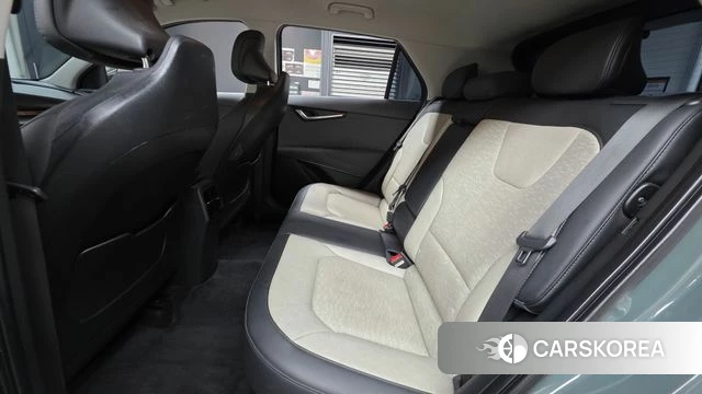 Kia Di Ol Nu Niro 2023 Темно-зеленый из Кореи, фото 2