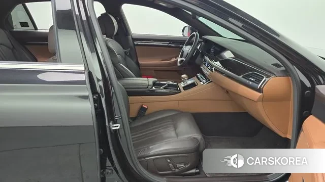 Genesis G90 2019 Черный из Кореи, фото 2