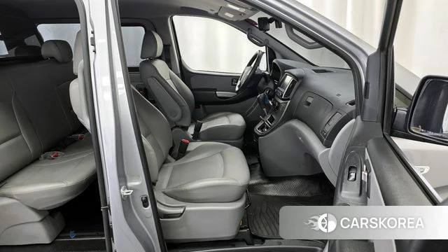 Hyundai The New Grand Starex 2019 Серебряный из Кореи, фото 2