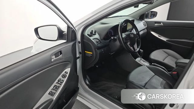 Hyundai Accent (New type) 2019 Белый из Кореи, фото 2