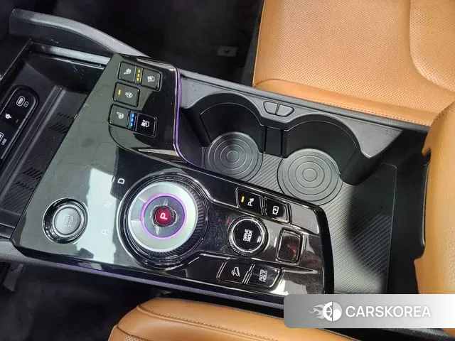 Kia Sportage 5th Generation Hybrid 2021 Белый из Кореи, фото 2