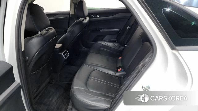 Kia The New K5 3rd generation 2024 Белый из Кореи, фото 2