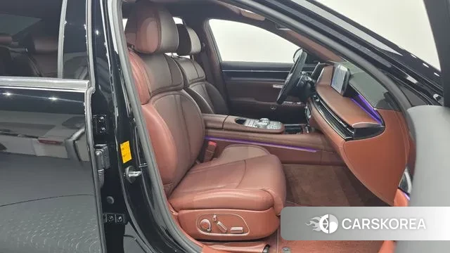 Genesis G90 (RS4) 2024 Черный из Кореи, фото 2