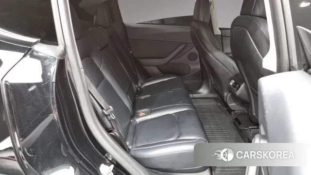 Tesla Model Y 2021 Черный из Кореи, фото 2