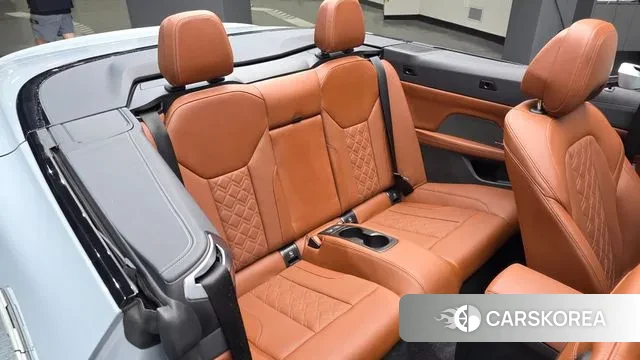 BMW 4 Series (G22) 2023 Серебристо-серый из Кореи, фото 2