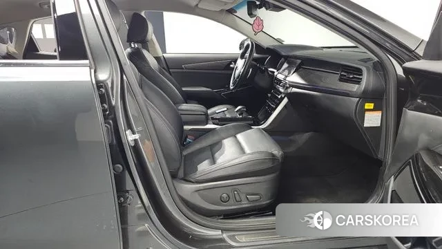 Kia K7 Premier Hybrid 2021 Серый из Кореи, фото 2